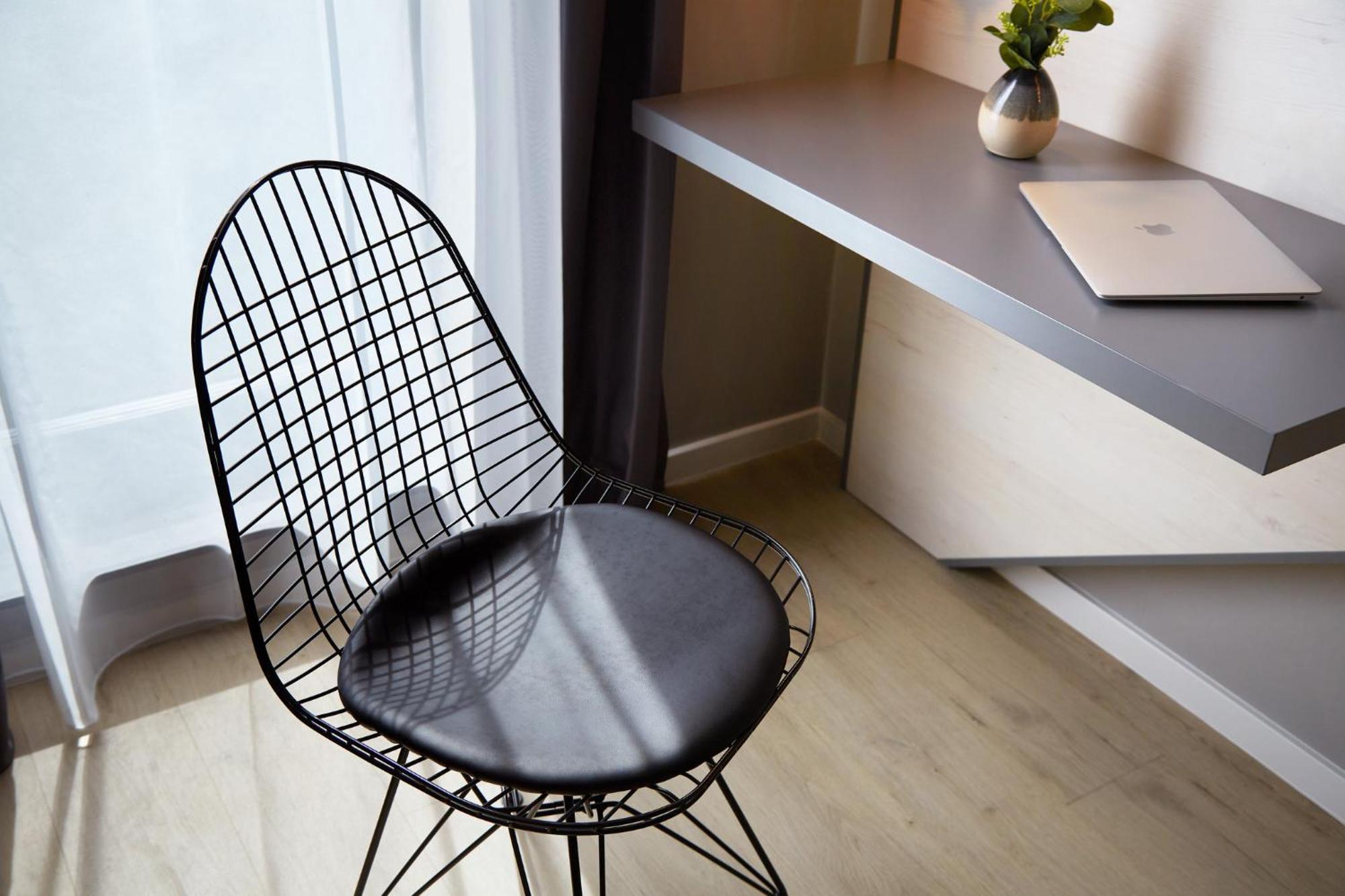 Holiday Inn - The Niu, Hub Dusseldorf Messe By Ihg Εξωτερικό φωτογραφία